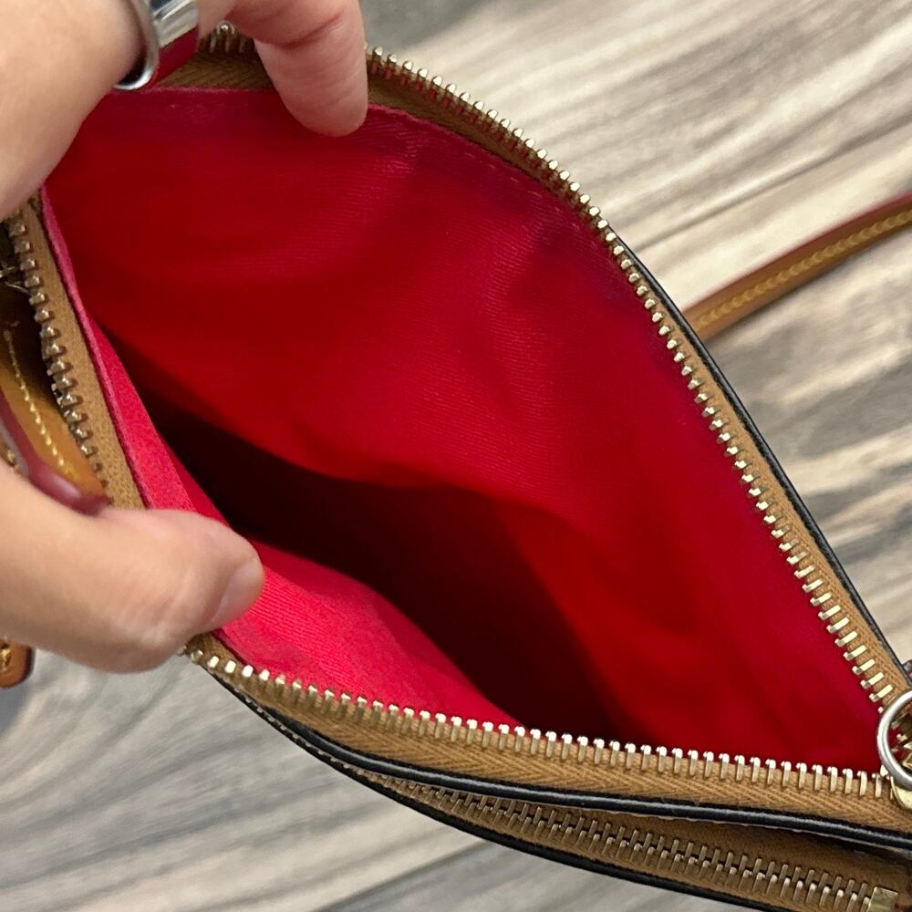 Dooney & Bourke Triple Zip Crossbody Bag Purse Black Leather - Picture 10 of 11